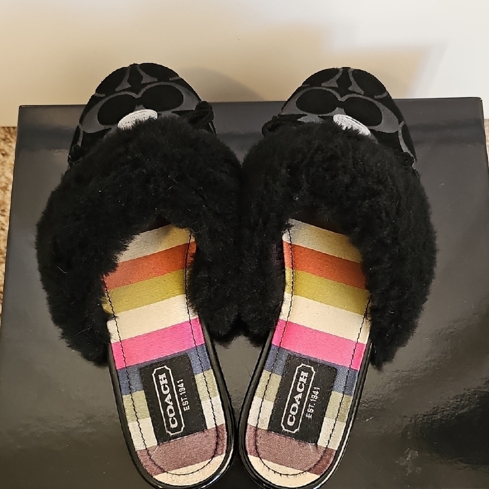 Coach Carra Signature C Size 7 Faux Fur Trim Slide Slippers Legacy Stripe - Picture 2 of 8